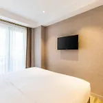 Hotel Emilion *