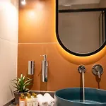 Emilion Hotel