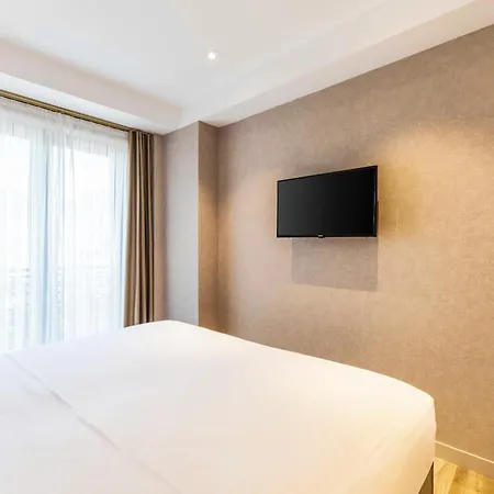 Hotel Emilion *