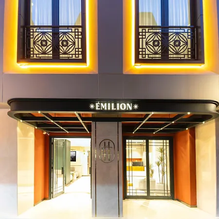 Emilion ホテル