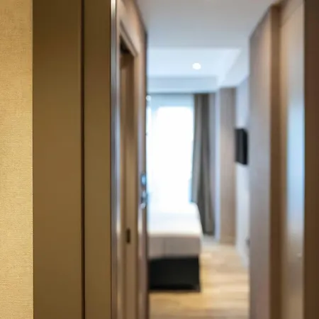 Hotell Emilion *