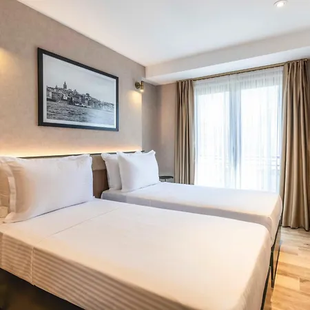 Emilion * اسطنبول